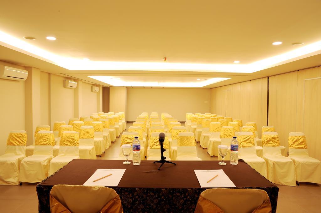 Mutiara Hotel And Convention Bandung Bagian luar foto